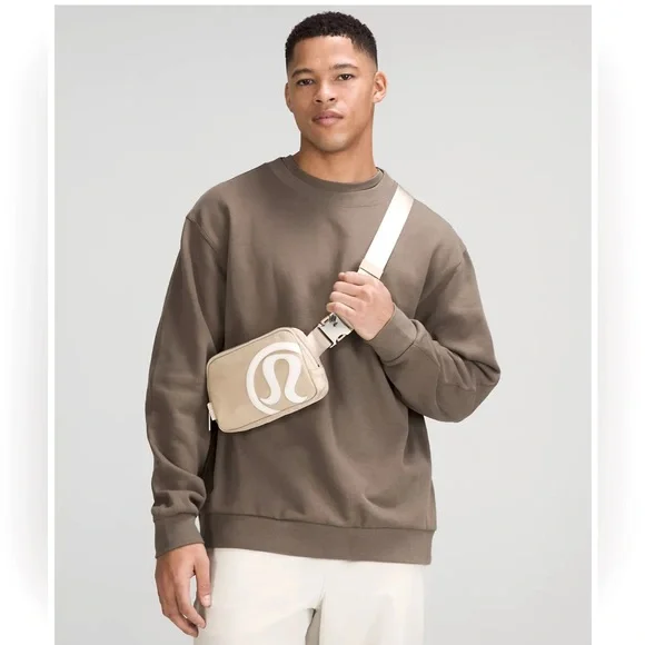 NWT Lululemon 1L Belt Bag LIMITED EDITION EXCLUSIVE in Trench/White Opal Logo - Picture 3 of 11